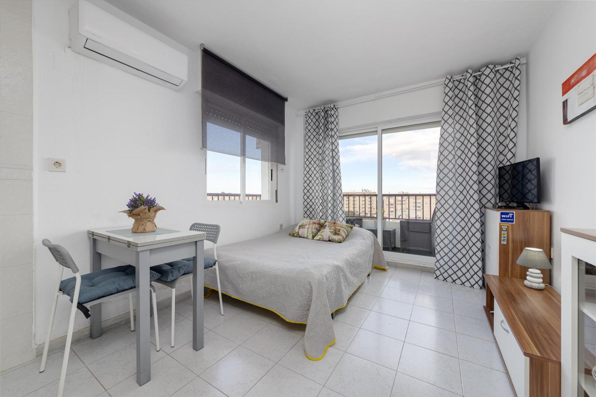 Estudio Jardin Del Mar Torrevieja Dış mekan fotoğraf