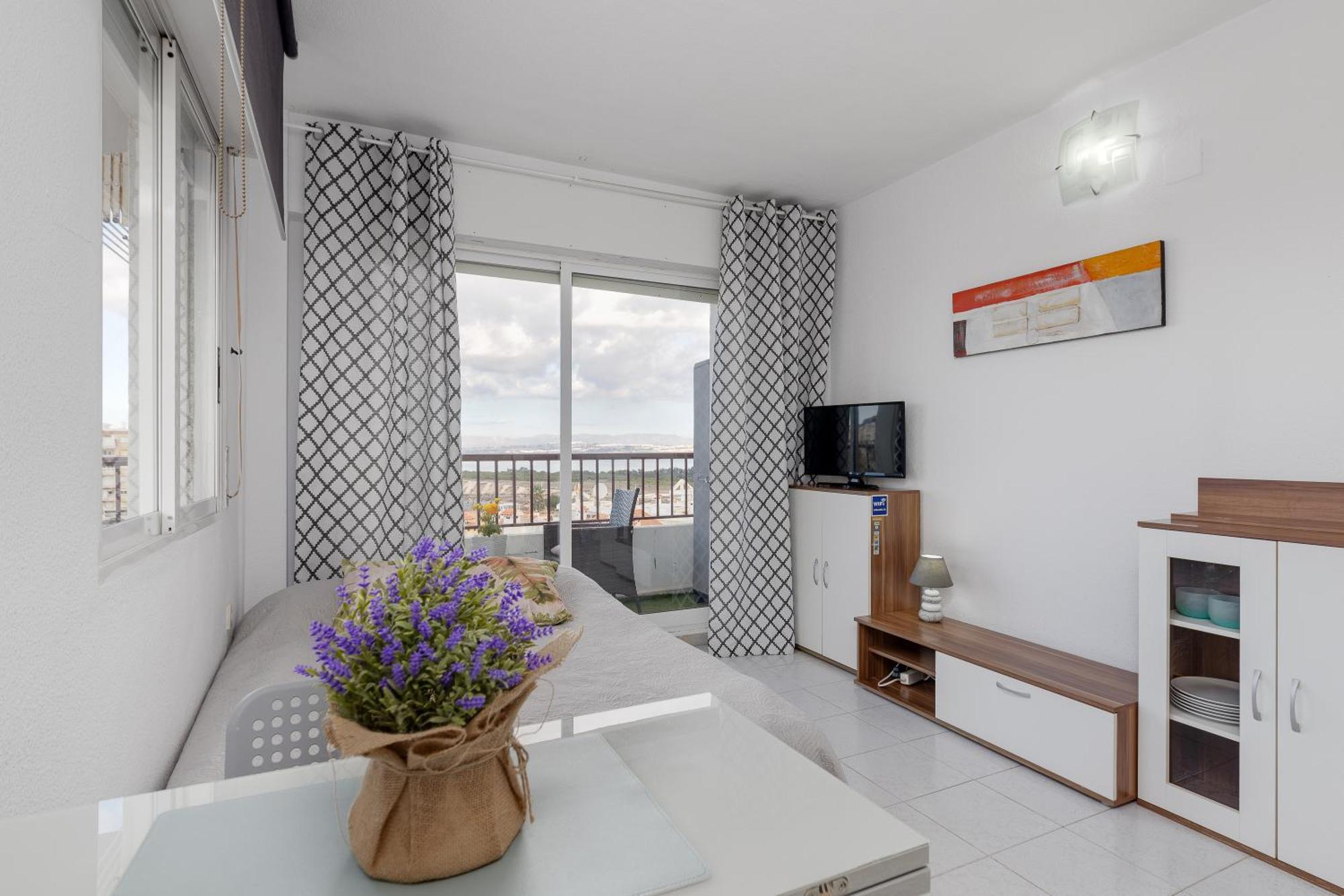 Estudio Jardin Del Mar Torrevieja Dış mekan fotoğraf